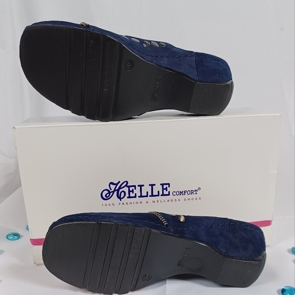 Helle Comfort Suede Studded Women's Navy BSuede Mules. $199 At HELLE. Sz9 - Picture 3 of 10